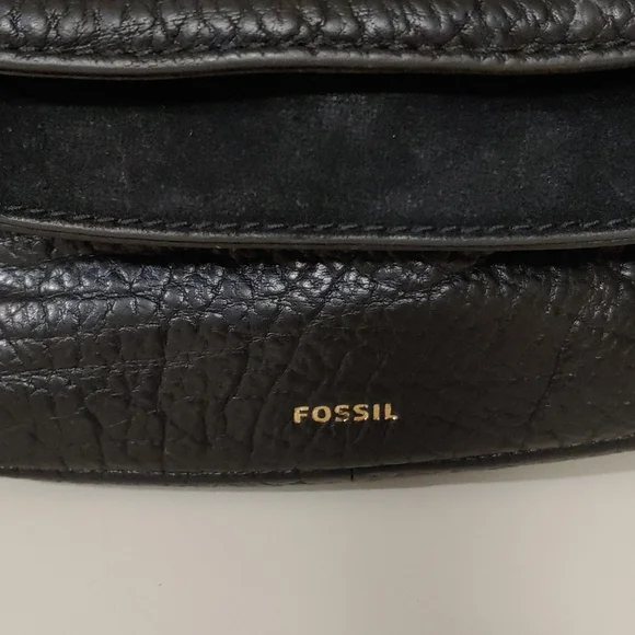 Fossil Genuine Leather Crossbody Bag - Picture 5 of 17